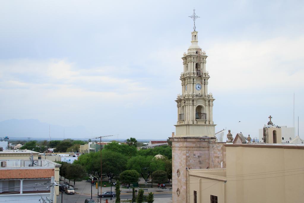 Guidi Hotel Linares Esterno foto