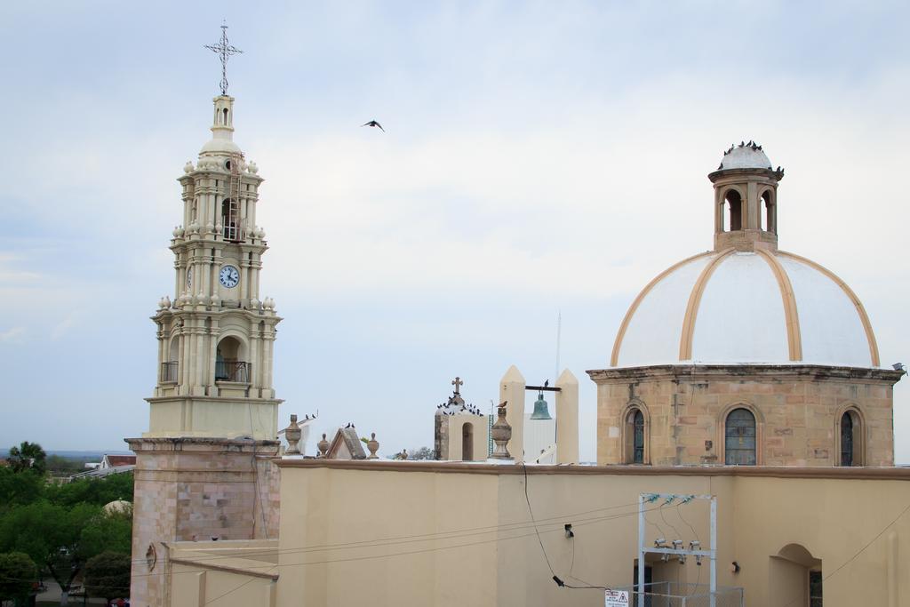 Guidi Hotel Linares Esterno foto