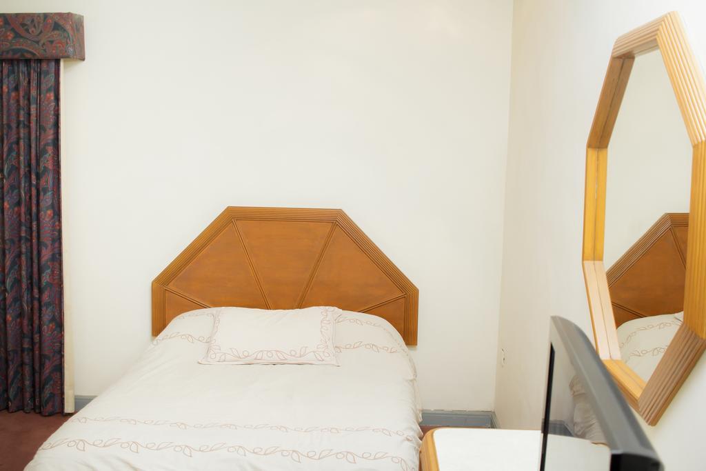 Guidi Hotel Linares Esterno foto