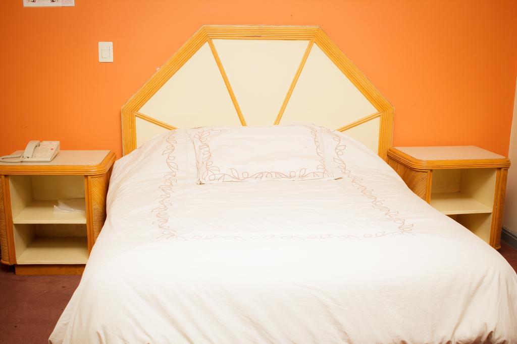 Guidi Hotel Linares Esterno foto