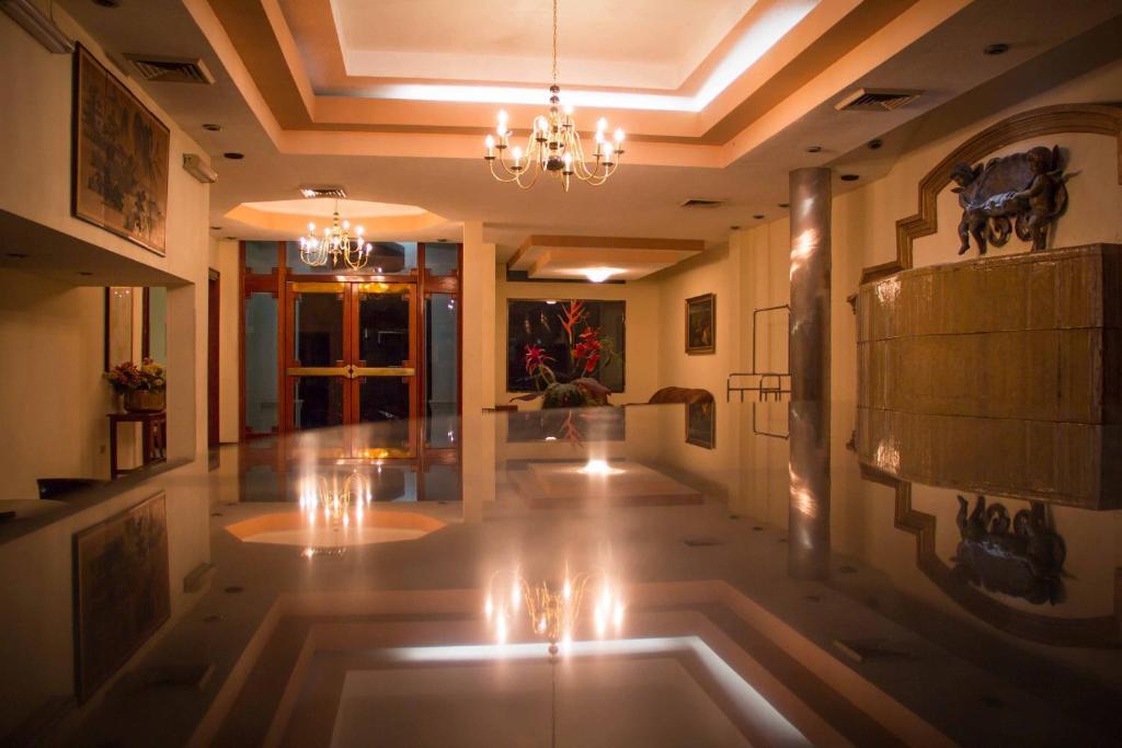 Guidi Hotel Linares Esterno foto